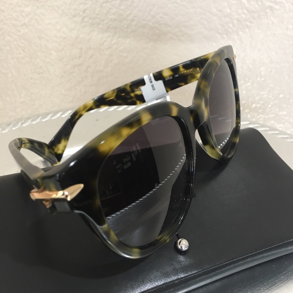 New Rag & Bone Polarized 54mm Sunglasses - Picture 7 of 8